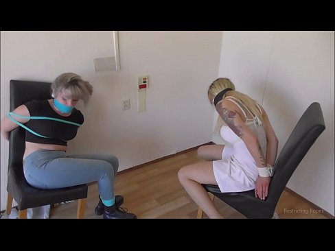 ❤️ Beroende / bunden och munkavle / jungfru i nöd ☑ Högkvalitativ porr at us sv.it-com.top ❌