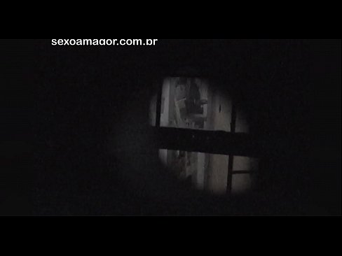 ❤️ Blondie blir hemligt videofilmad av en voyeur från grannskapet gömd bakom ihåliga tegelstenar ☑ Högkvalitativ porr at us sv.it-com.top ❌